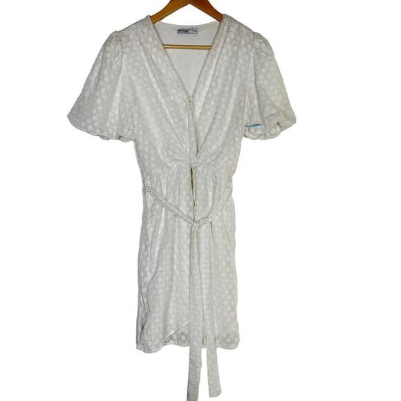 Fraiche by J Dress Swiss Dot Puff Short Sleeve Faux Wrap Mini White Small - Picture 4 of 10